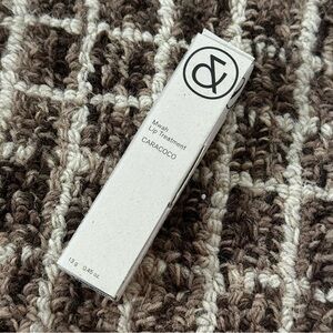 Urbanand Mwah Lip Treatment CARACOCO